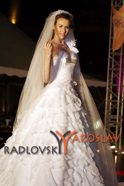      "OXI", . ,  "LU   -  "OXI",    , .     :  ,  ,  ,    .