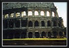    - Roma, Italia Coliseum