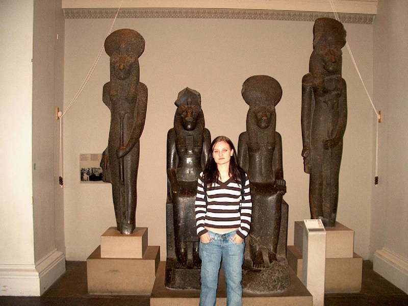    - British Museum Pretending being one of them, Egypt,British Museum