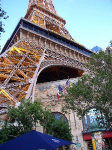   ,  -   (Las Vegas) Paris