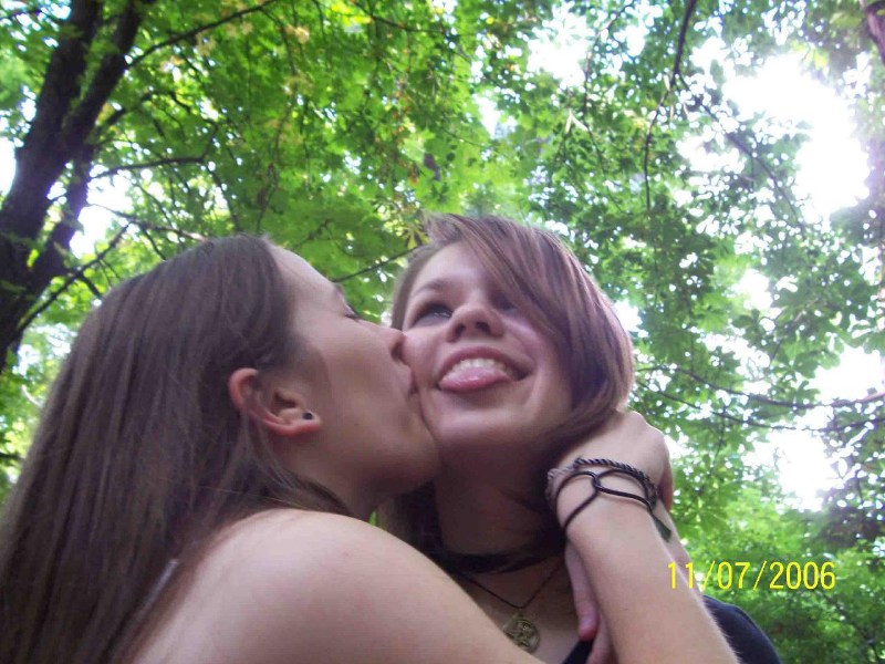    - + + + Shabash + + + kissing....