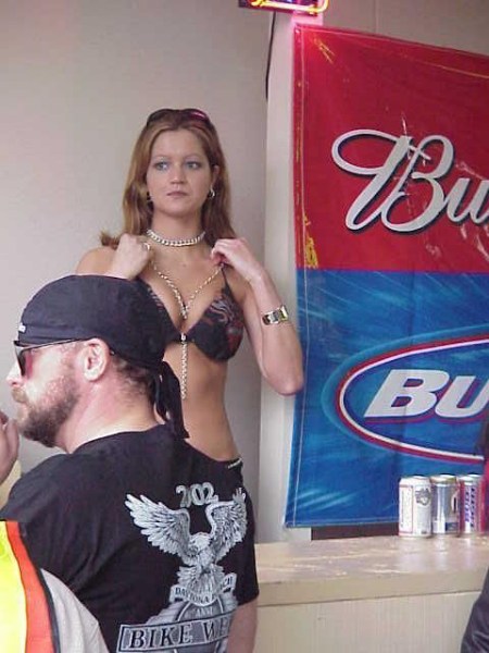   ĳ  `  Daytona Bike Week