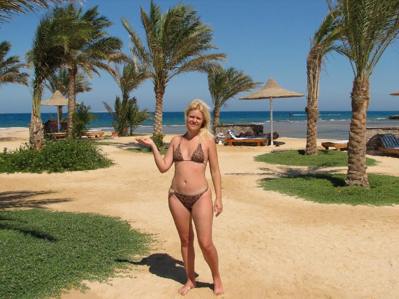   --Dasert Rose ($405)