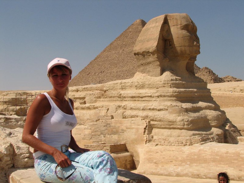   --Dasert Rose ($405)