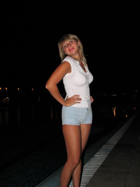   --Dasert Rose ($405)