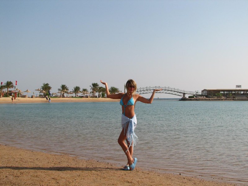   --Dasert Rose ($405)