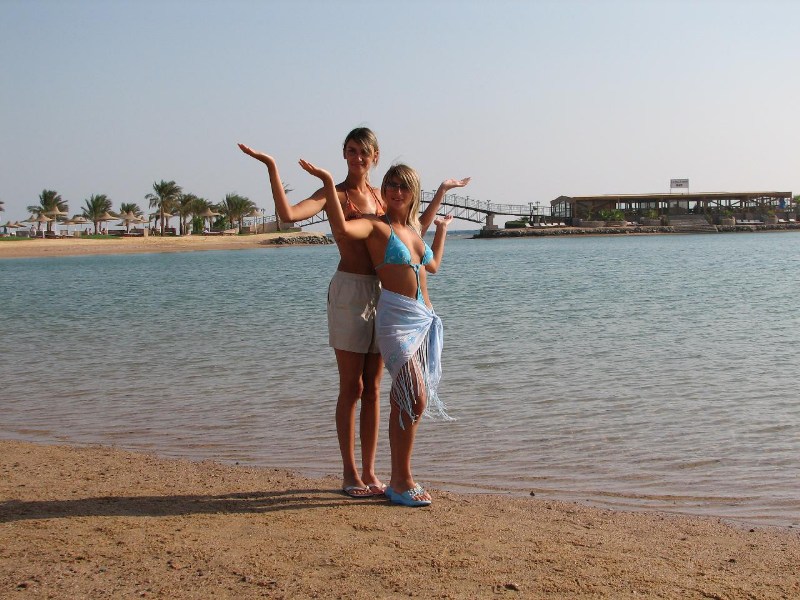   --Dasert Rose ($405)