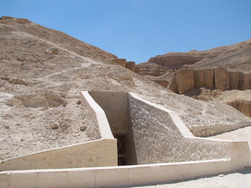   --Dasert Rose ($405)