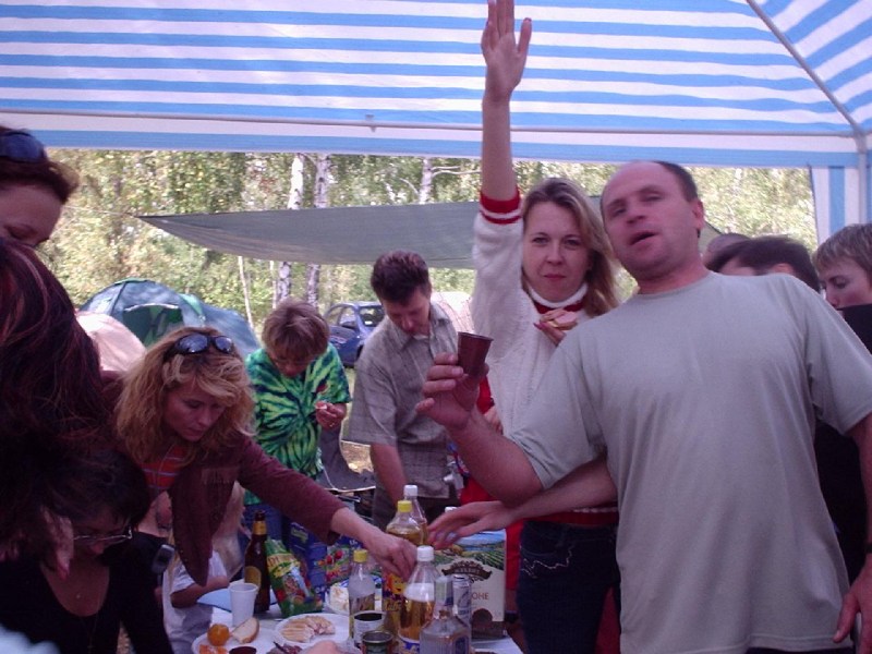   , :))))))))))))  - :)