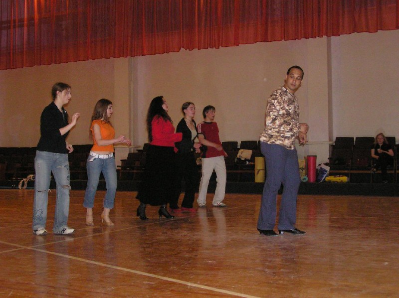     !!!!!!!!        ))))