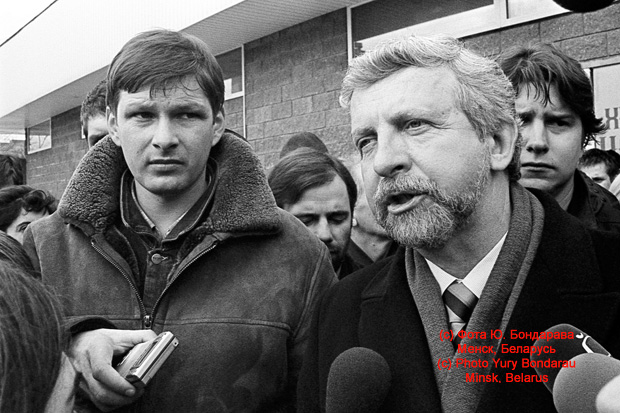     "ʳ"   .  ̳      2006 .