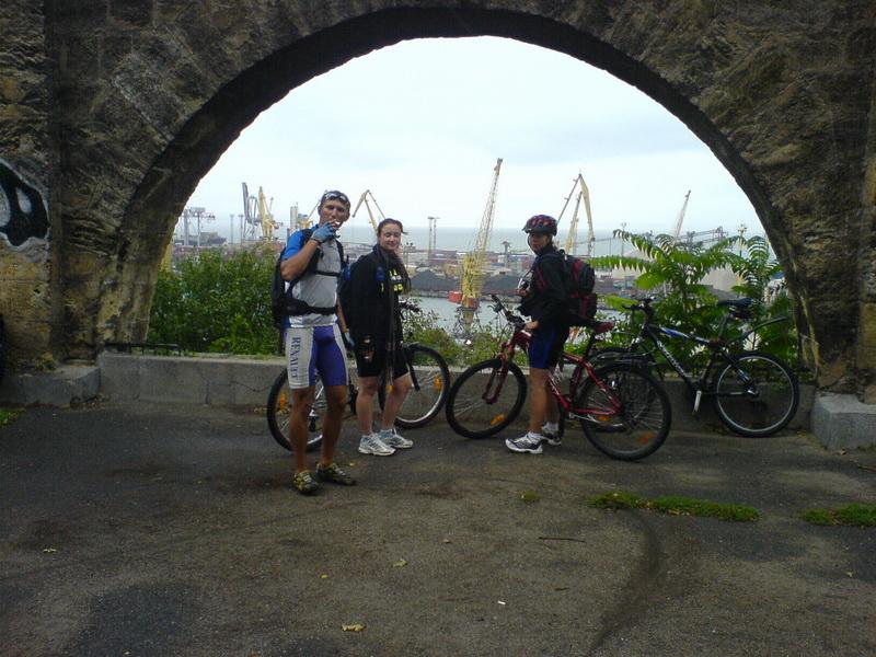    -  9-10  2006 . ($272)