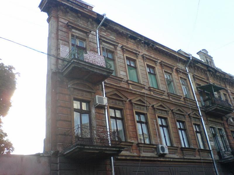    -  9-10  2006 . ($272)