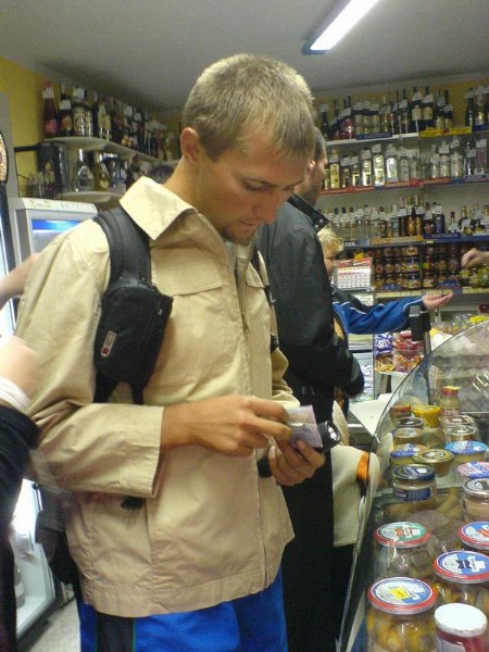    -  9-10  2006 . ($272)