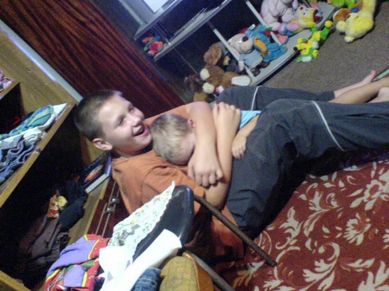    -  9-10  2006 . ($272)