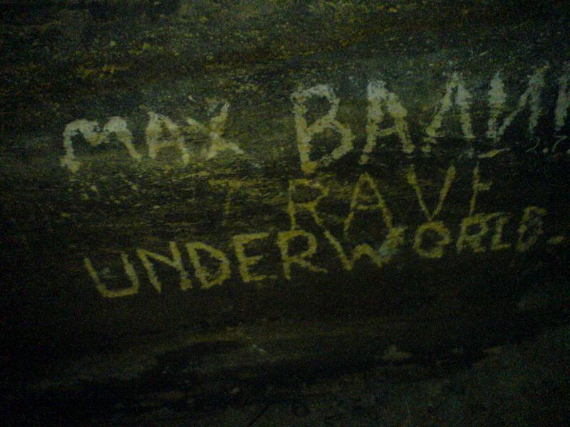    -  9-10  2006 . ($272)