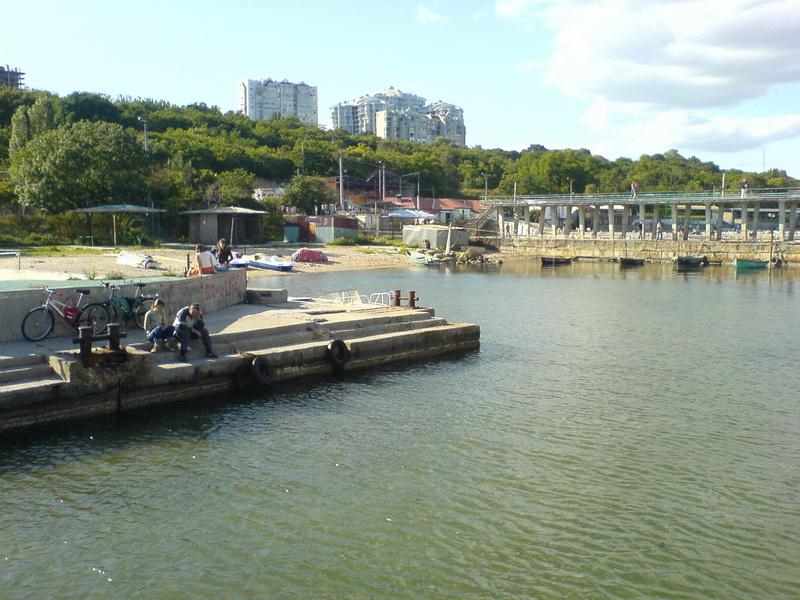    -  9-10  2006 . ($272)