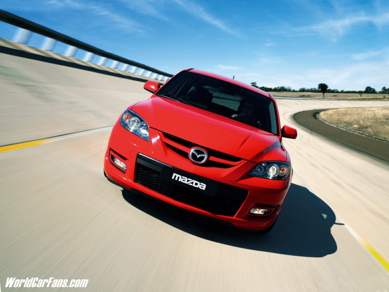   Mazda 3 MPS zoom-zoom