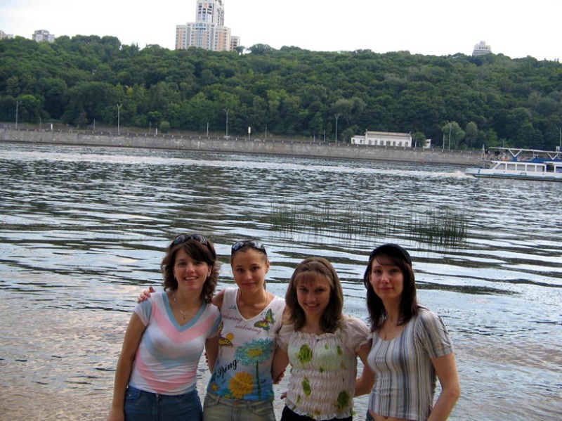        17.06.2006      -5. :  ,  ,  ,     ,     ,  ,  ,     